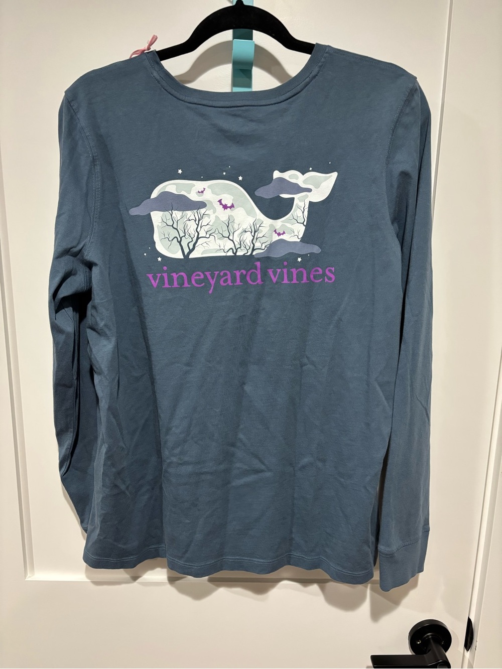Vineyard Vines Long Sleeve Graphic Halloween Whale Pocket Tee Faded Indigo Large